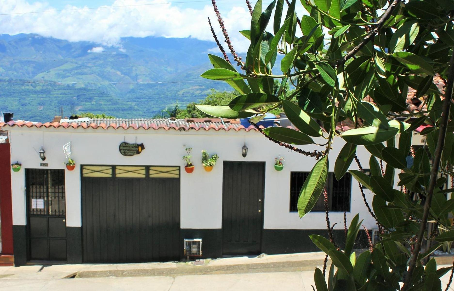 Hospedaje Los Capuchinos El El Socorro Exterior foto